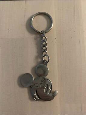 Mickey Mouse Silver Metal Keychain Key & Card Holder - firm pricing